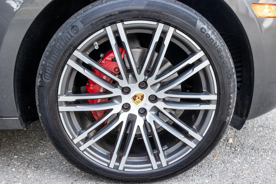 2017 Porsche Macan GTS - Image 31 of 31