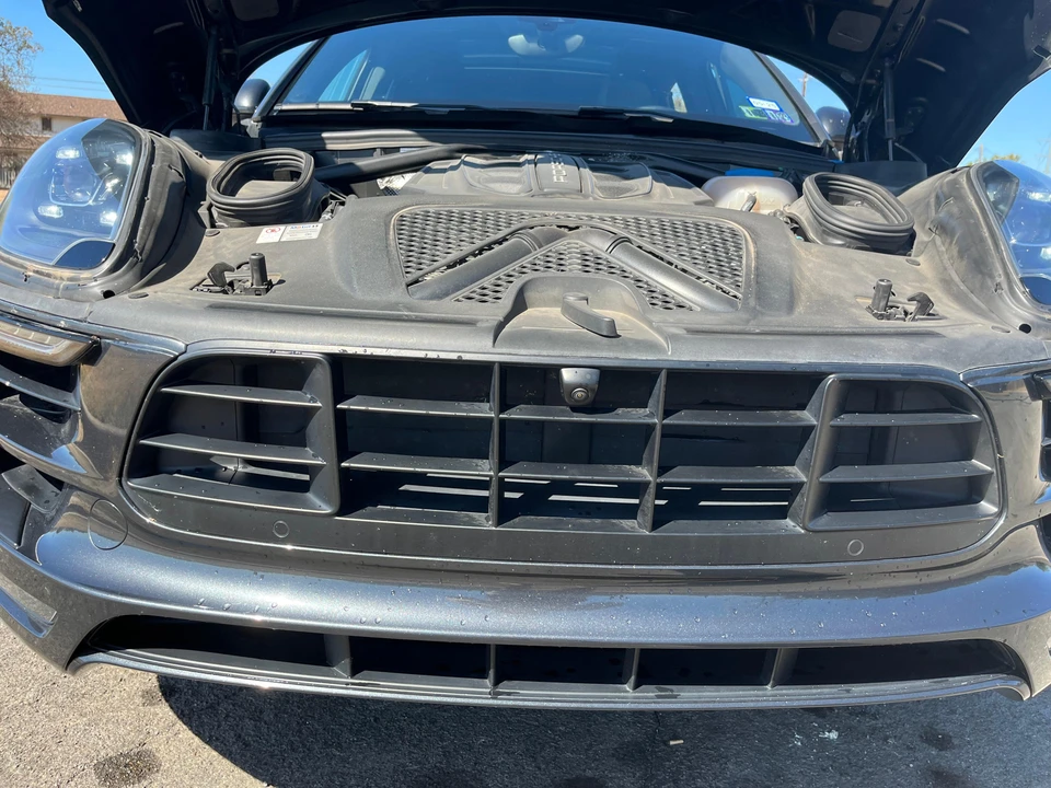 2017 Porsche Macan GTS - Image 12 of 26