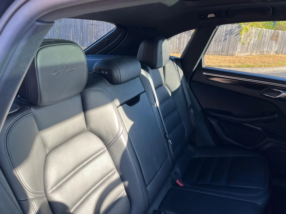 2017 Porsche Macan GTS - Image 25 of 26