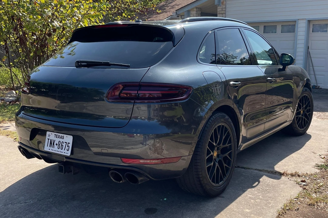 2017 Porsche Macan GTS - Image 4 of 26