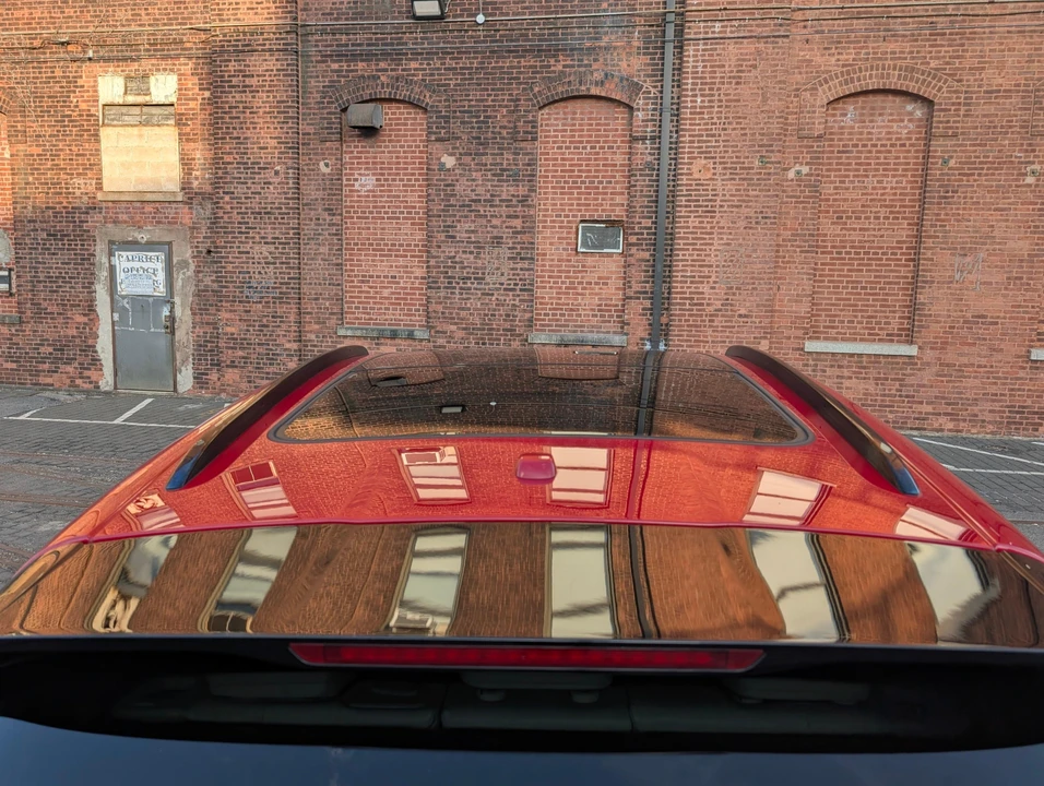 2017 Porsche Macan GTS - Image 28 of 31