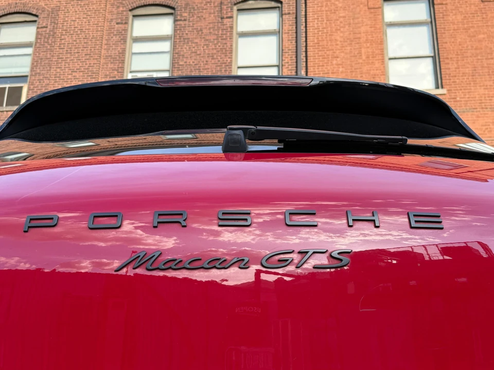 2017 Porsche Macan GTS - Image 22 of 31