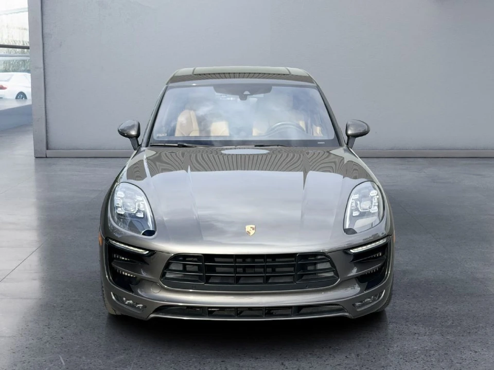 2017 Porsche Macan GTS - Image 9 of 21