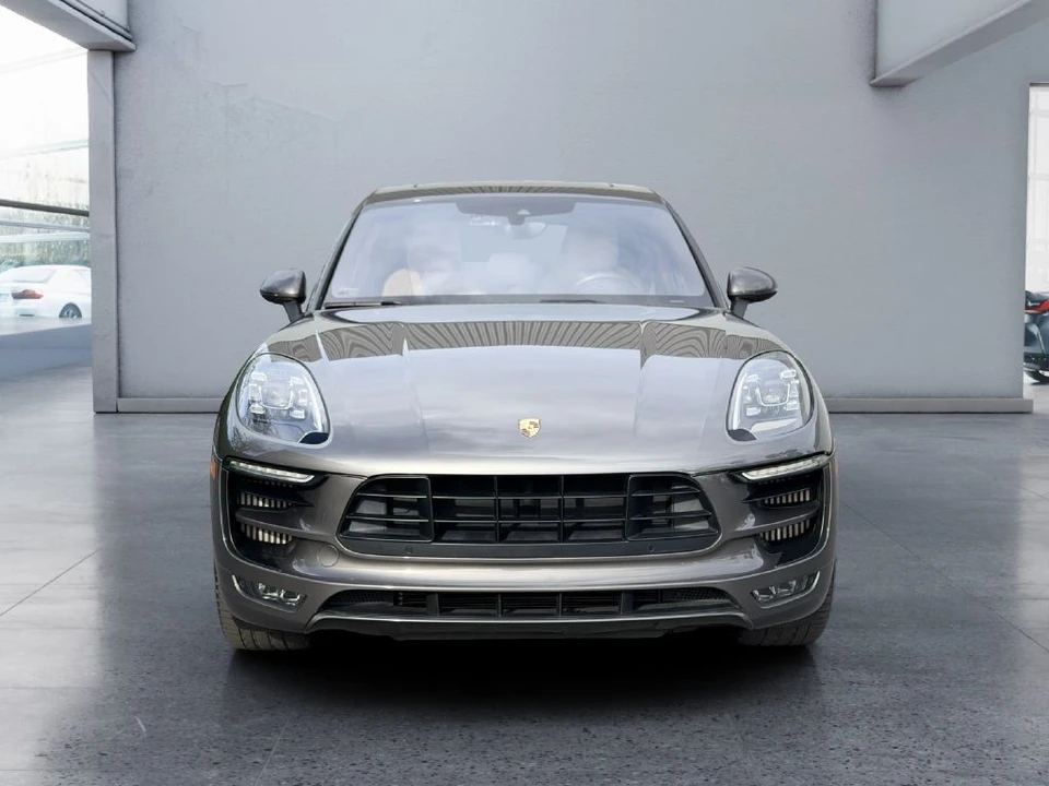 2017 Porsche Macan GTS - Image 8 of 21