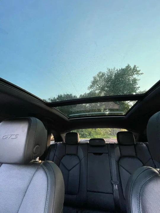 2017 Porsche Macan GTS - Image 11 of 13