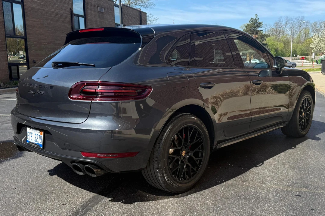 2017 Porsche Macan GTS - Image 4 of 31