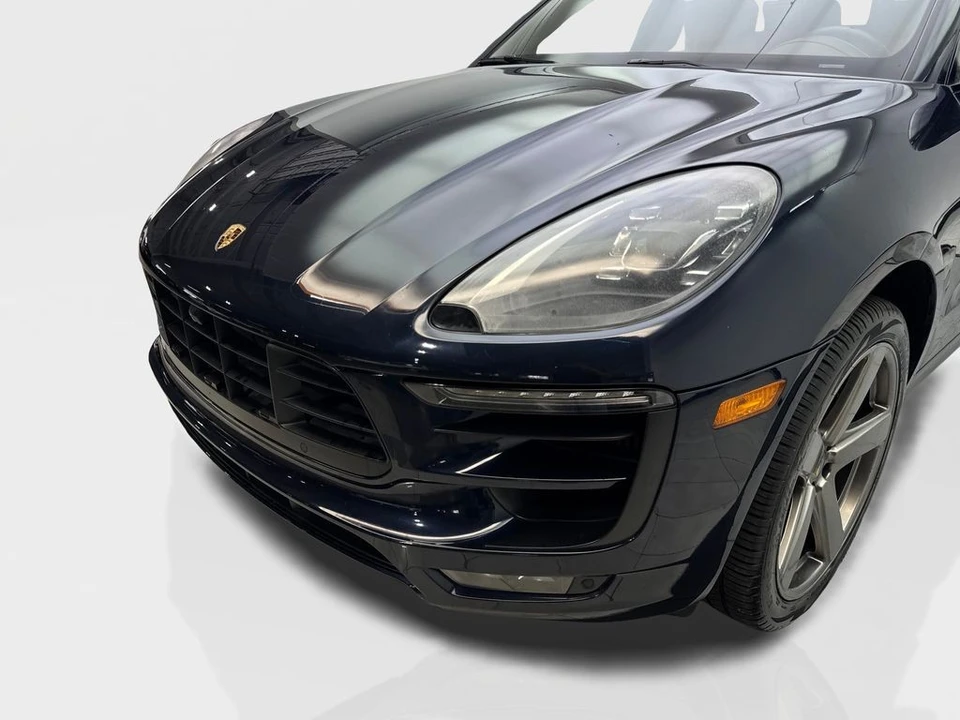 2017 Porsche Macan GTS - Image 16 of 31