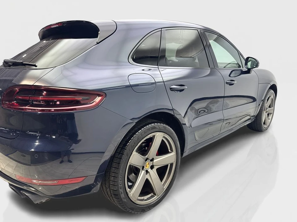 2017 Porsche Macan GTS - Image 13 of 31