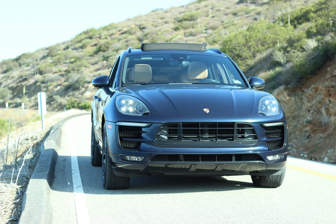 2017 Porsche Macan GTS - Image 22 of 31