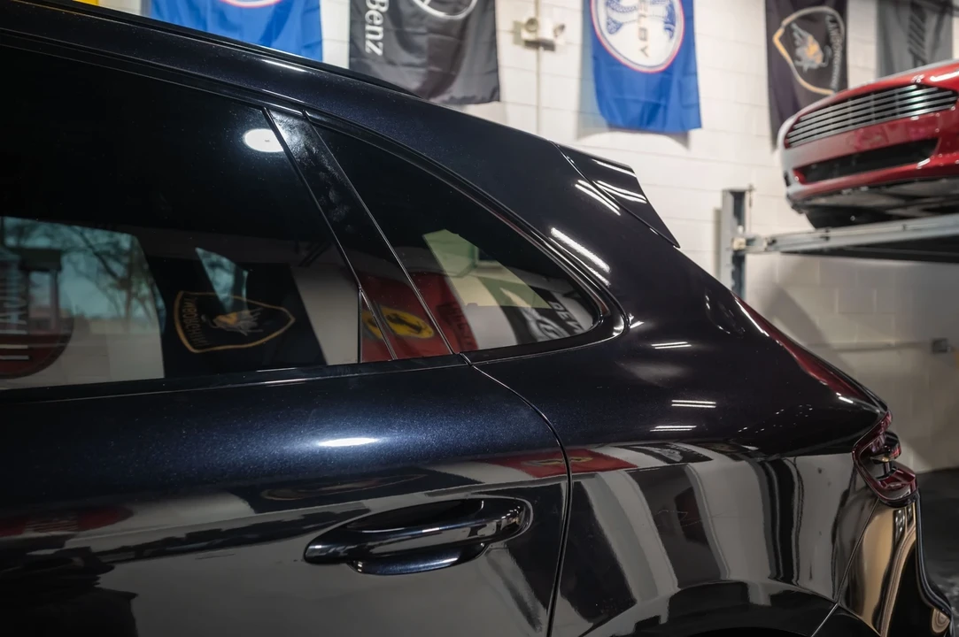 2017 Porsche Macan GTS - Image 11 of 21