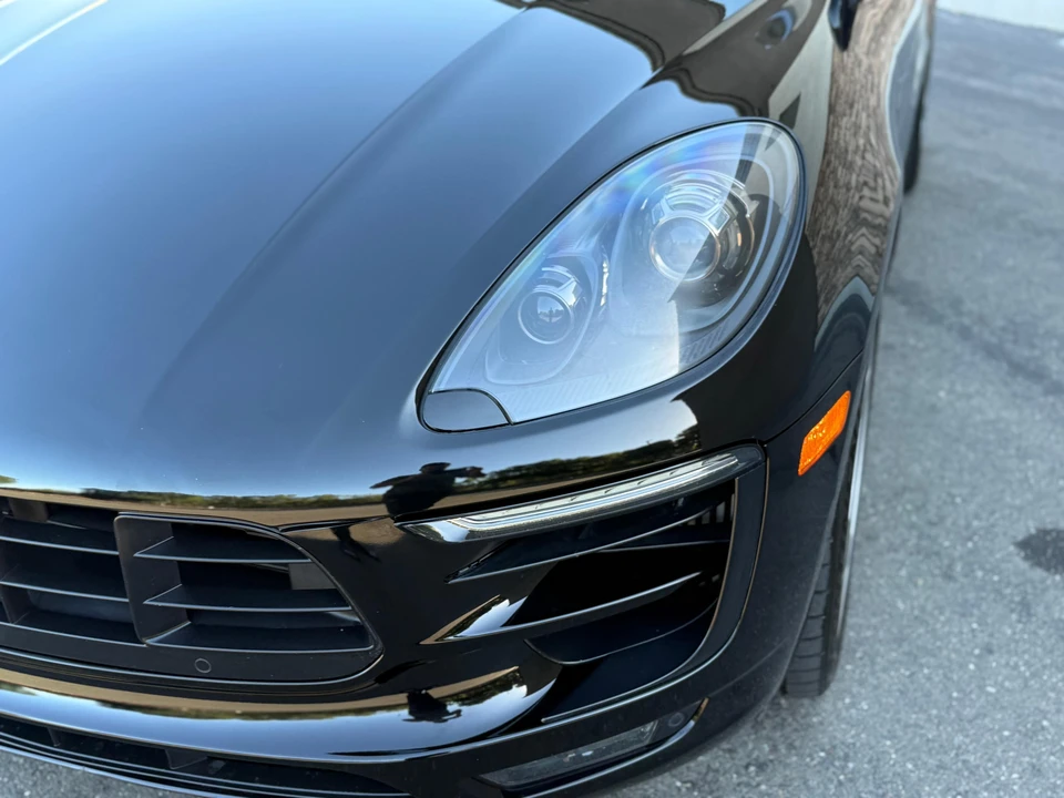 2017 Porsche Macan GTS - Image 17 of 31