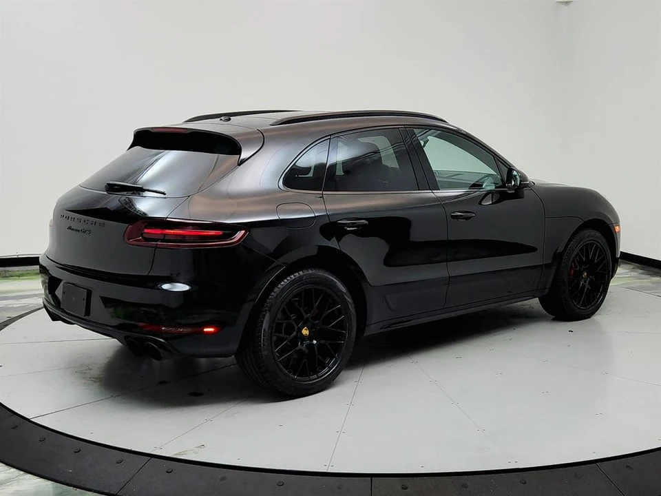 2017 Porsche Macan GTS - Image 5 of 12