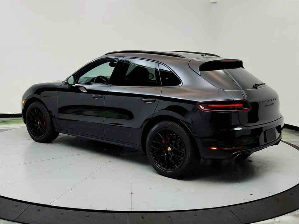 2017 Porsche Macan GTS - Image 7 of 12