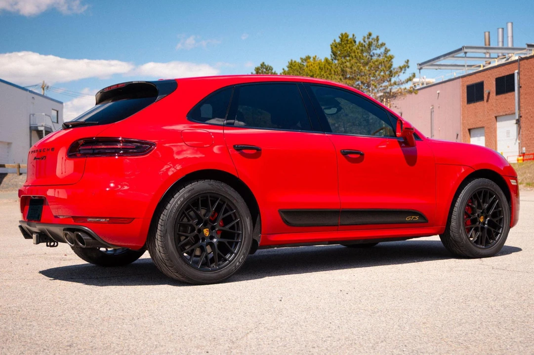 2017 Porsche Macan GTS - Image 3 of 31