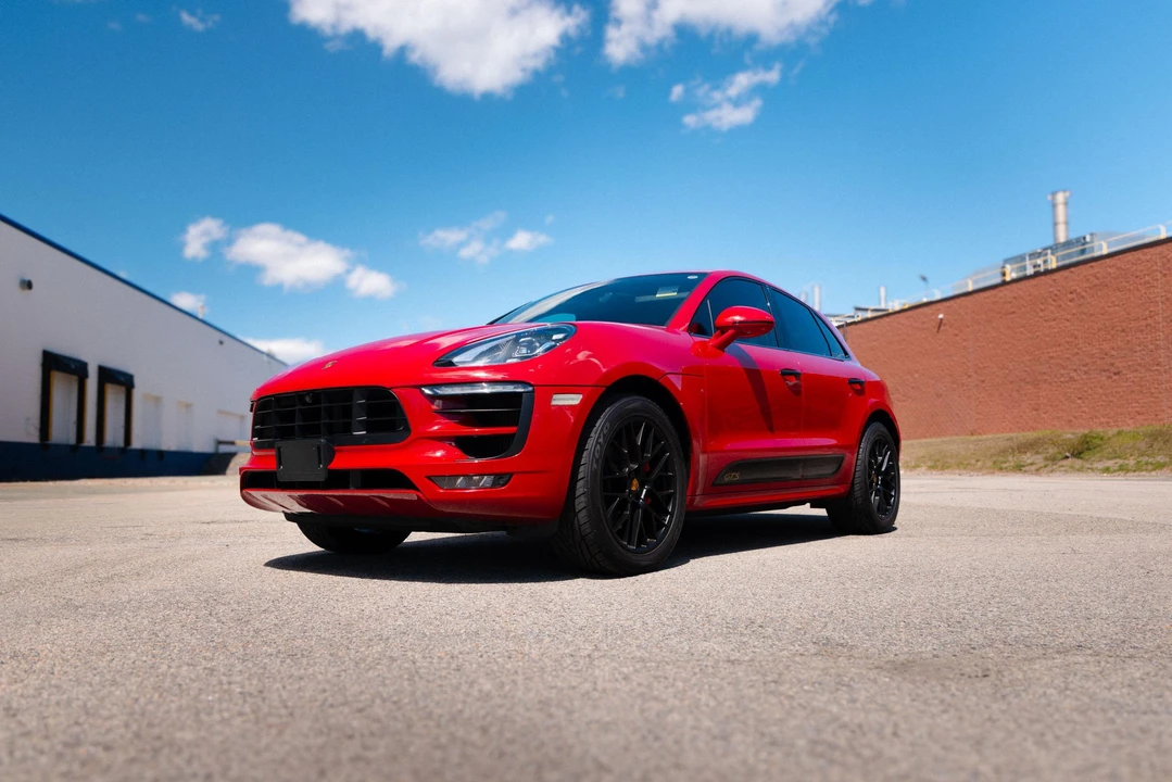2017 Porsche Macan GTS - Image 6 of 31