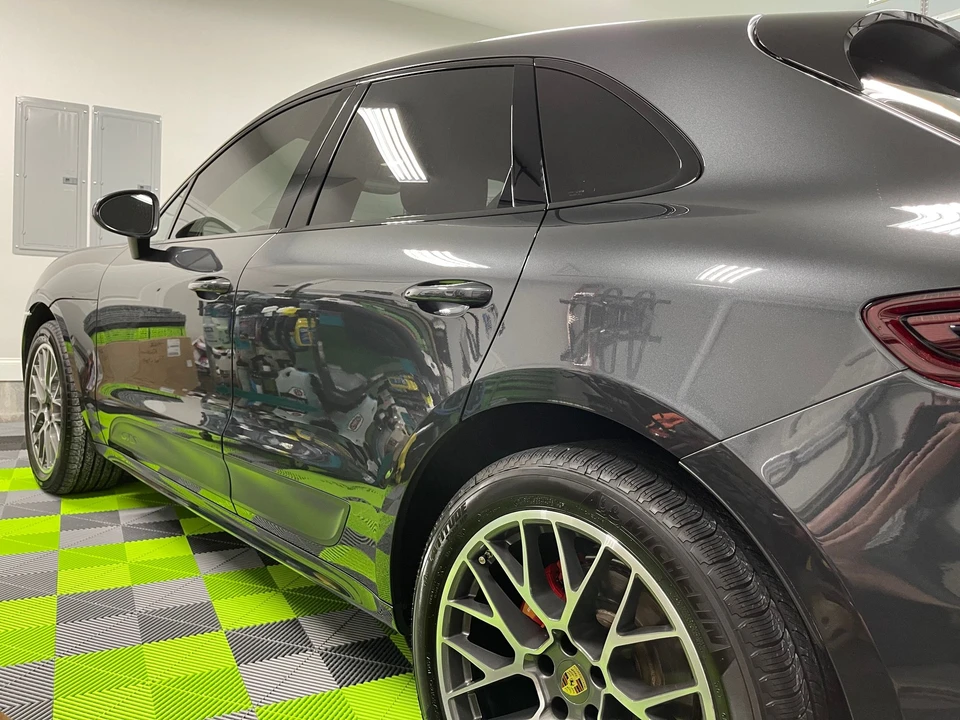 2017 Porsche Macan GTS - Image 3 of 9