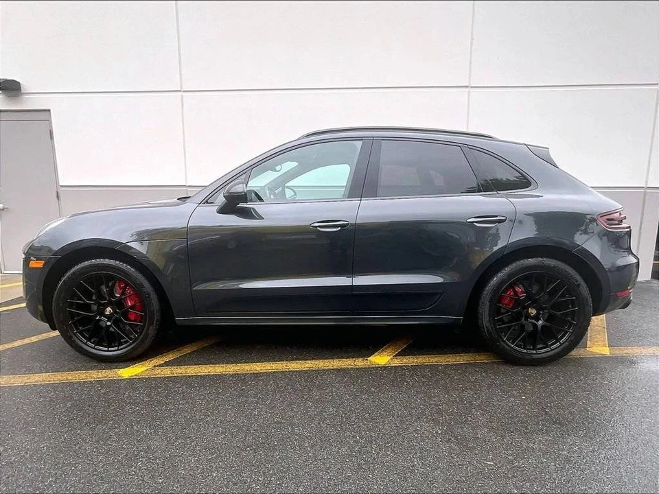 2017 Porsche Macan GTS - Image 2 of 5