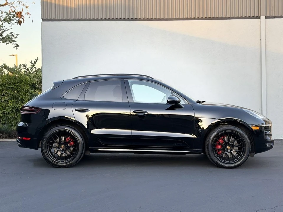 2017 Porsche Macan GTS - Image 6 of 21