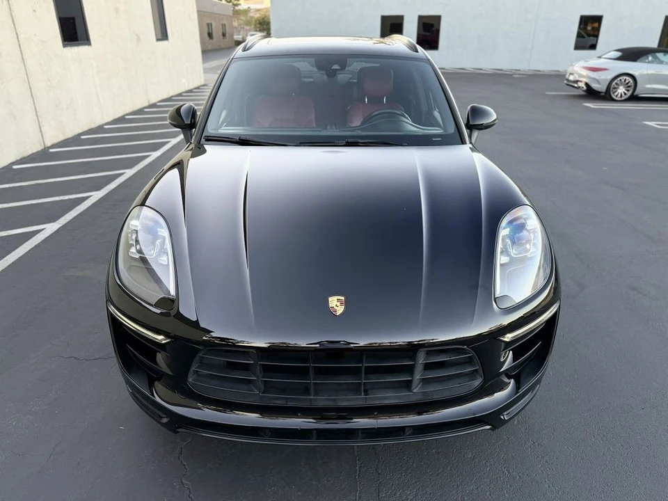 2017 Porsche Macan GTS - Image 16 of 21