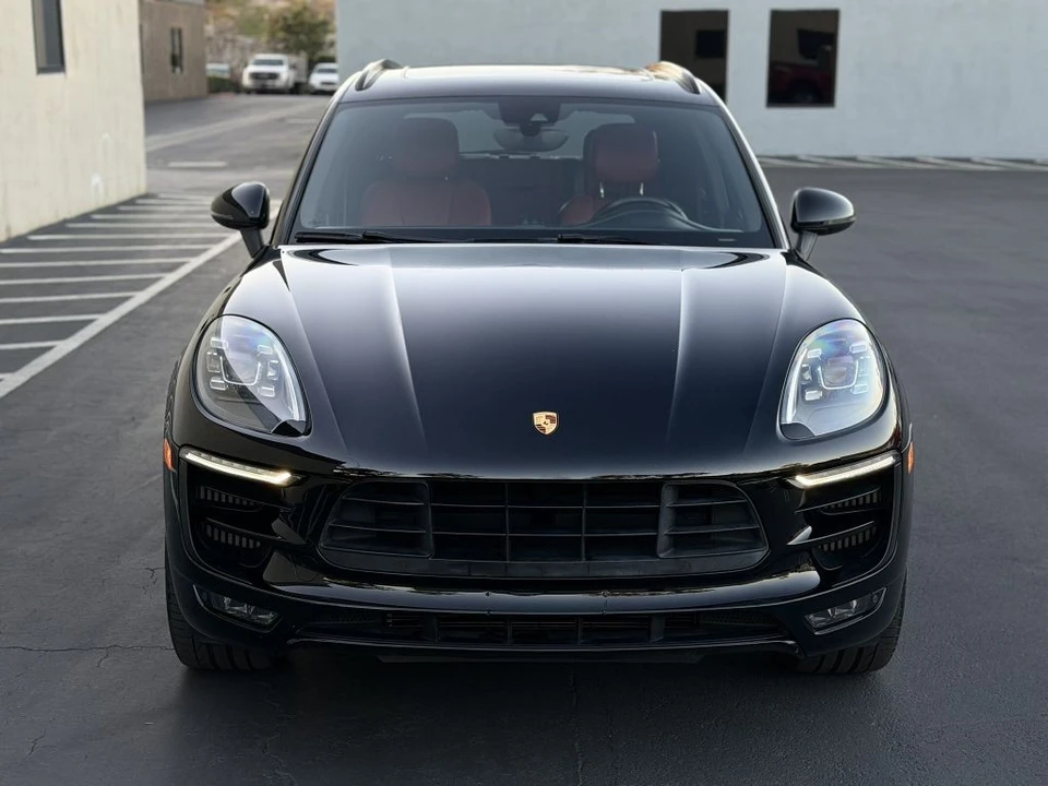 2017 Porsche Macan GTS - Image 2 of 21
