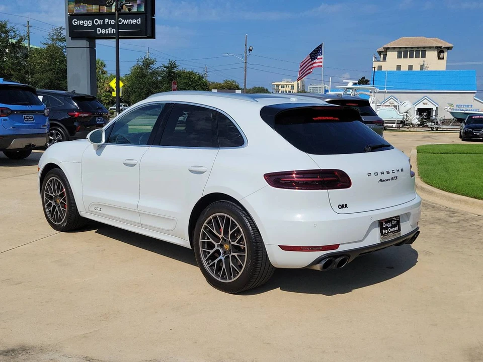 2017 Porsche Macan GTS - Image 3 of 5