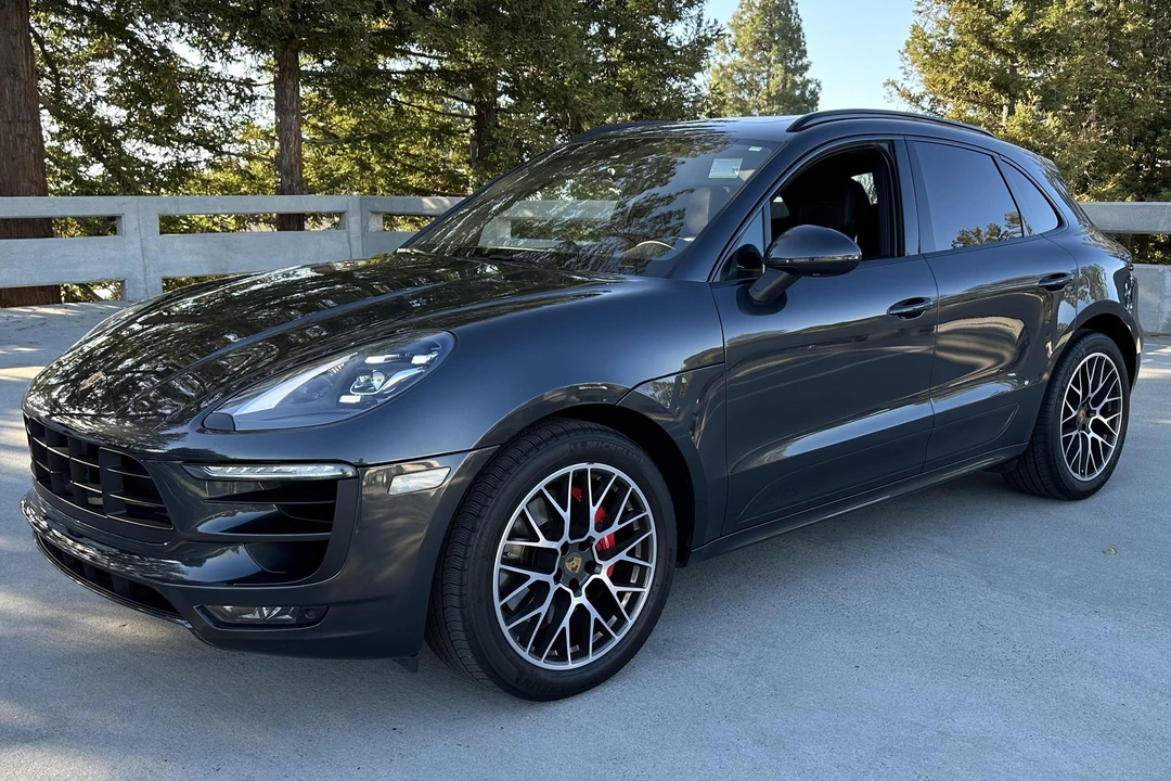 2017 Porsche Macan GTS - Image 6 of 26