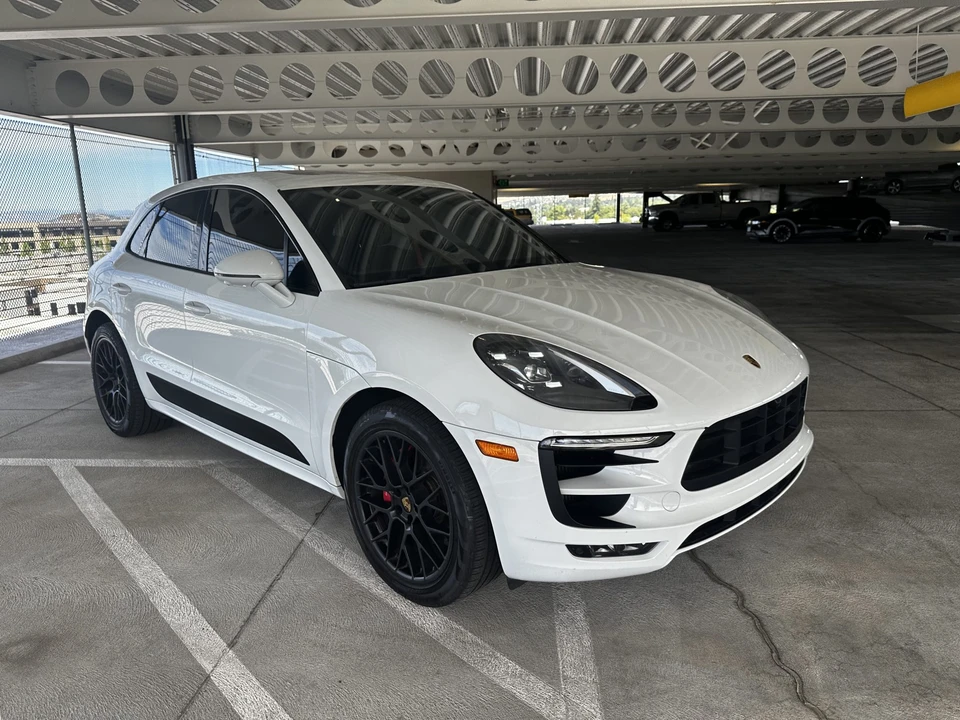 2017 Porsche Macan GTS - Image 7 of 31