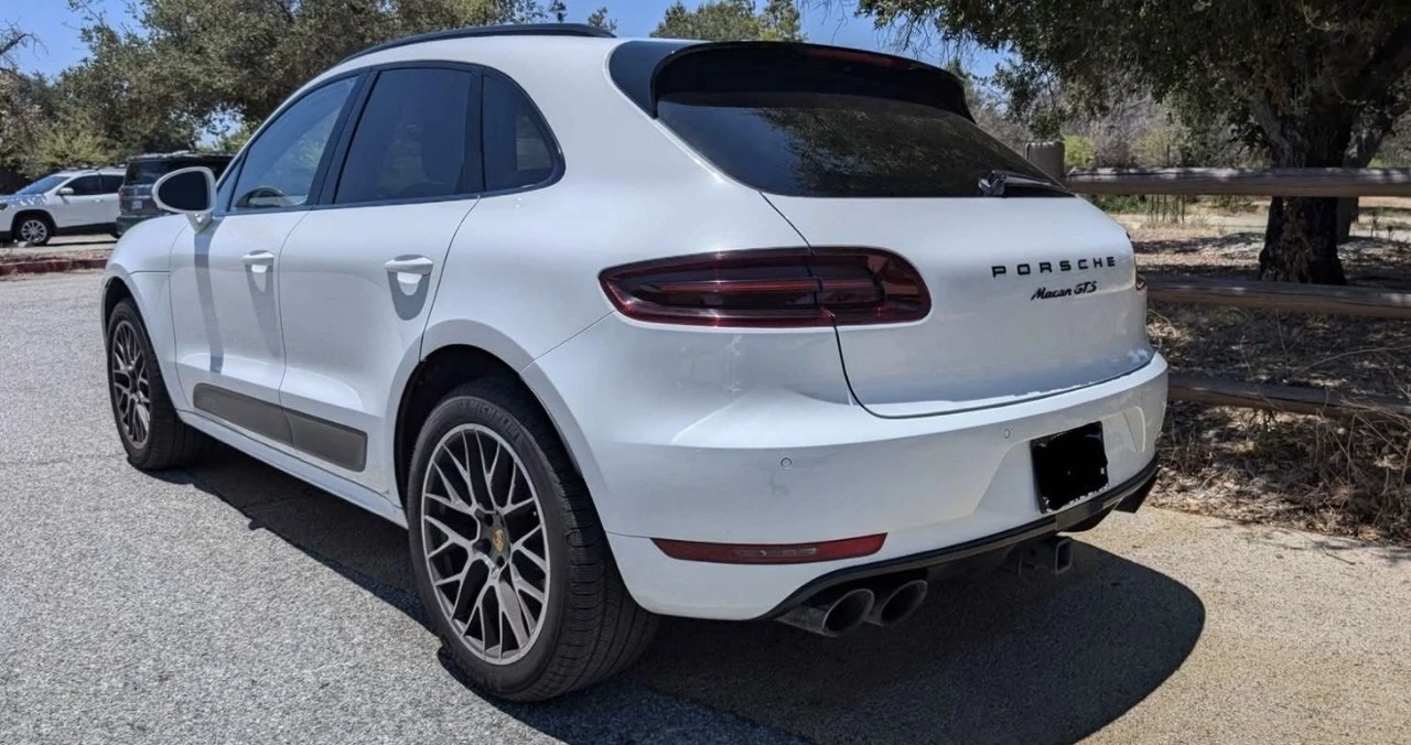 2017 Porsche Macan GTS - Image 4 of 12