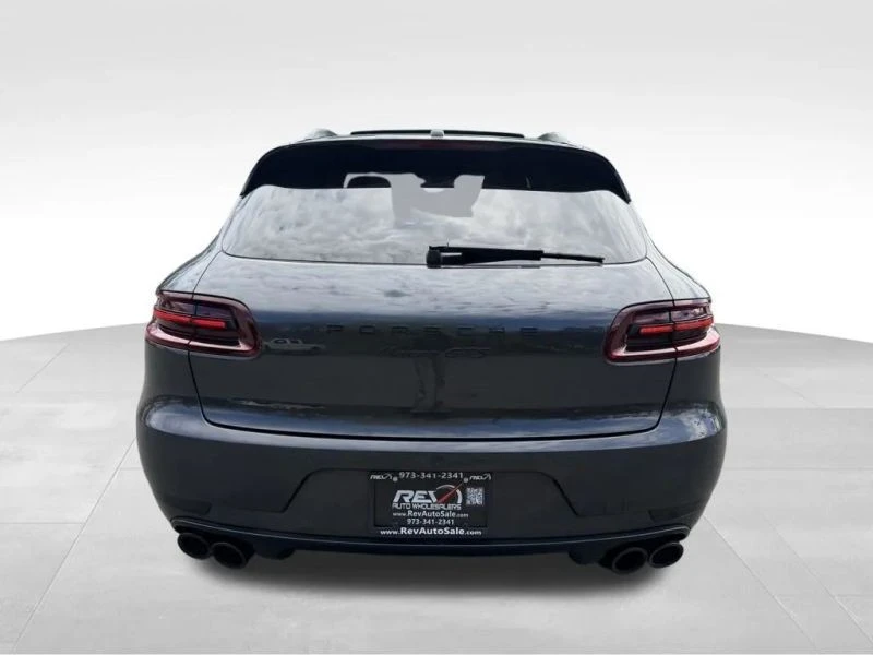 2017 Porsche Macan GTS - Image 4 of 12