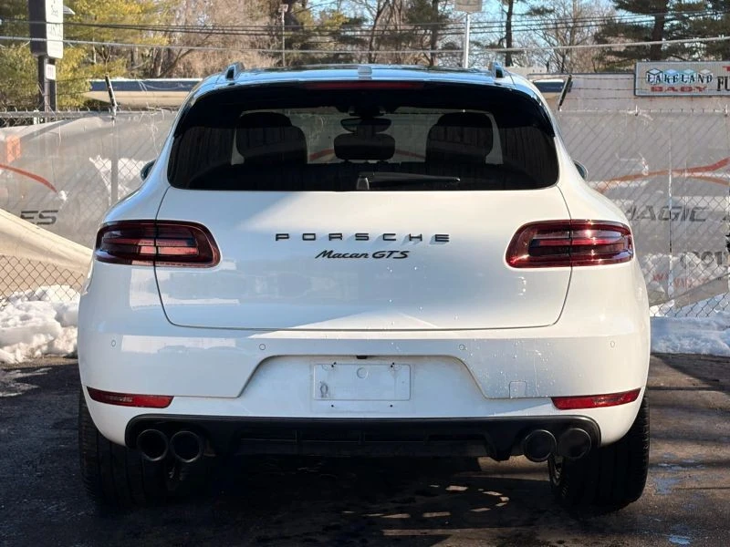 2017 Porsche Macan GTS - Image 10 of 12