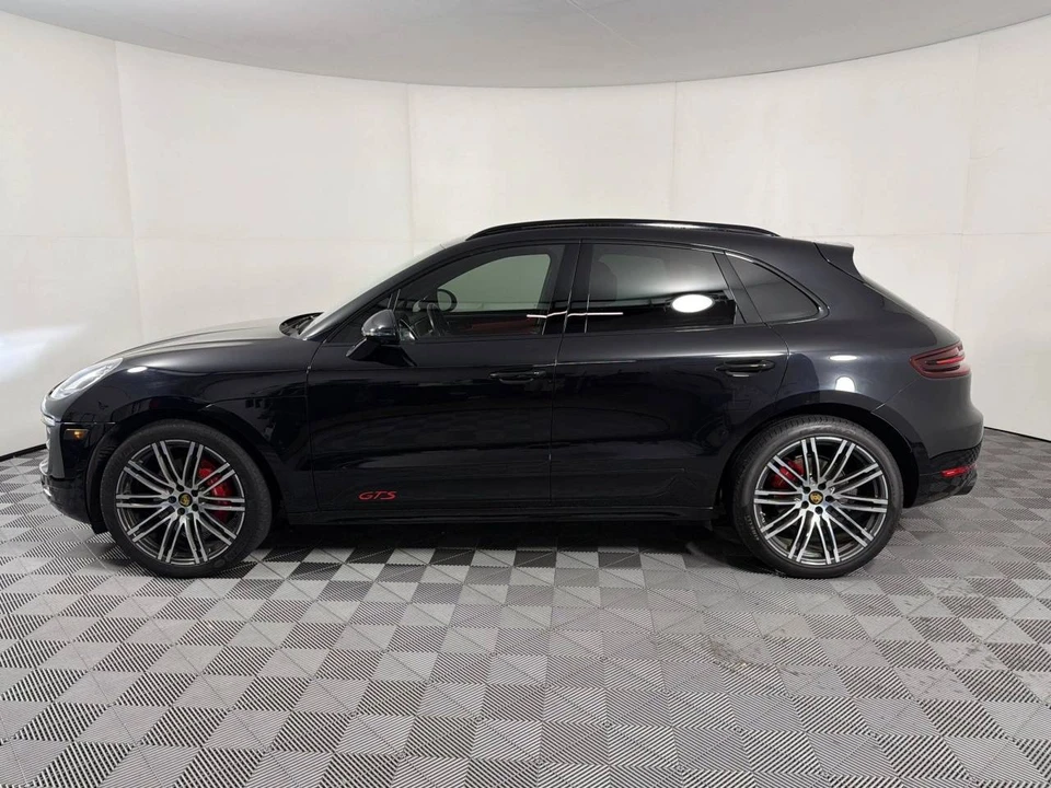 2017 Porsche Macan GTS - Image 2 of 5