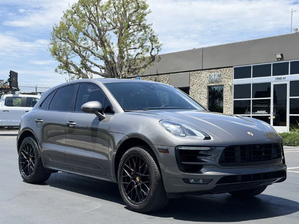 2017 Porsche Macan GTS - Image 3 of 20