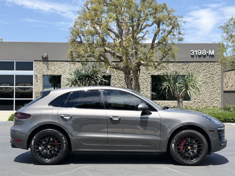 2017 Porsche Macan GTS - Image 4 of 20