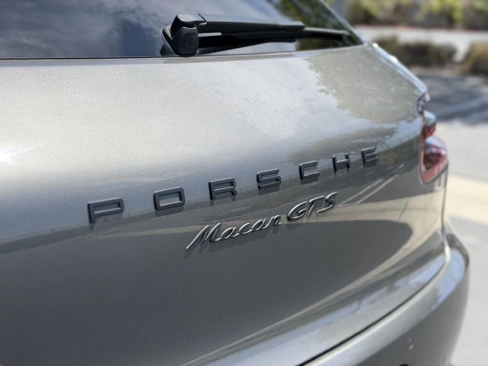 2017 Porsche Macan GTS - Image 8 of 20