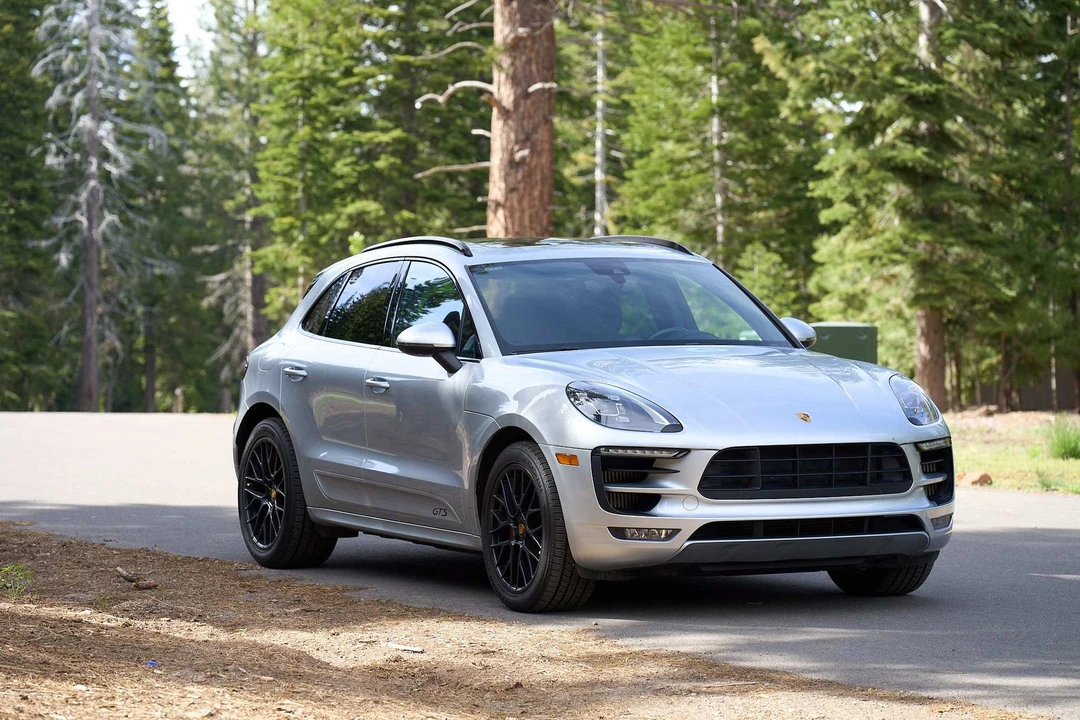 2017 Porsche Macan GTS - Image 3 of 20