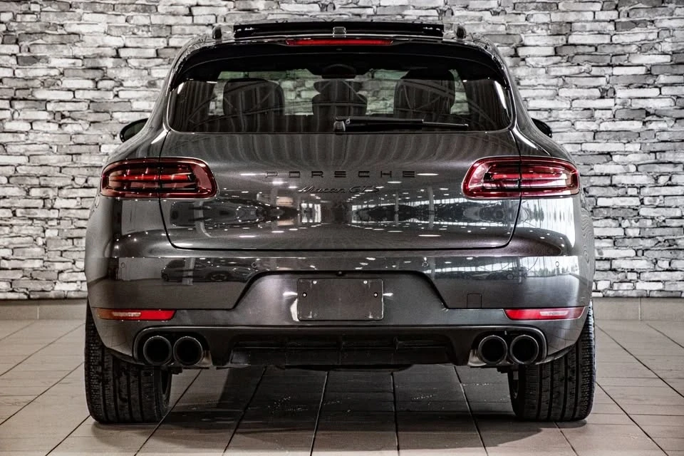 2017 Porsche Macan GTS - Image 15 of 20