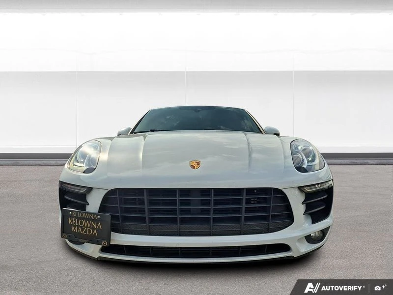2017 Porsche Macan - Image 2 of 19