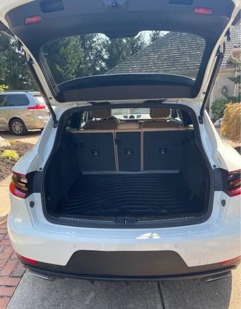 2017 Porsche Macan - Image 4 of 6