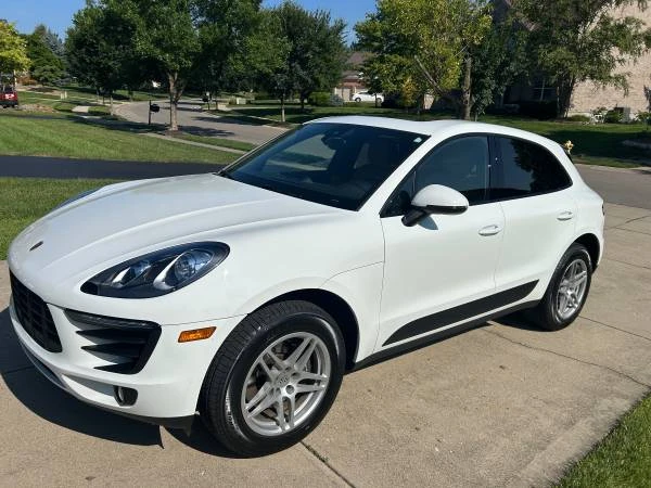 2017 Porsche Macan - Image 3 of 6