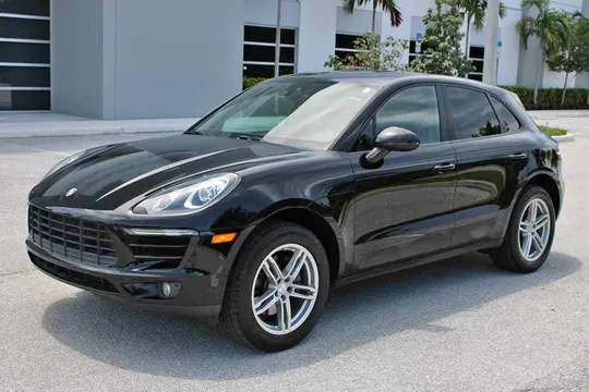 2017 Porsche Macan Macan