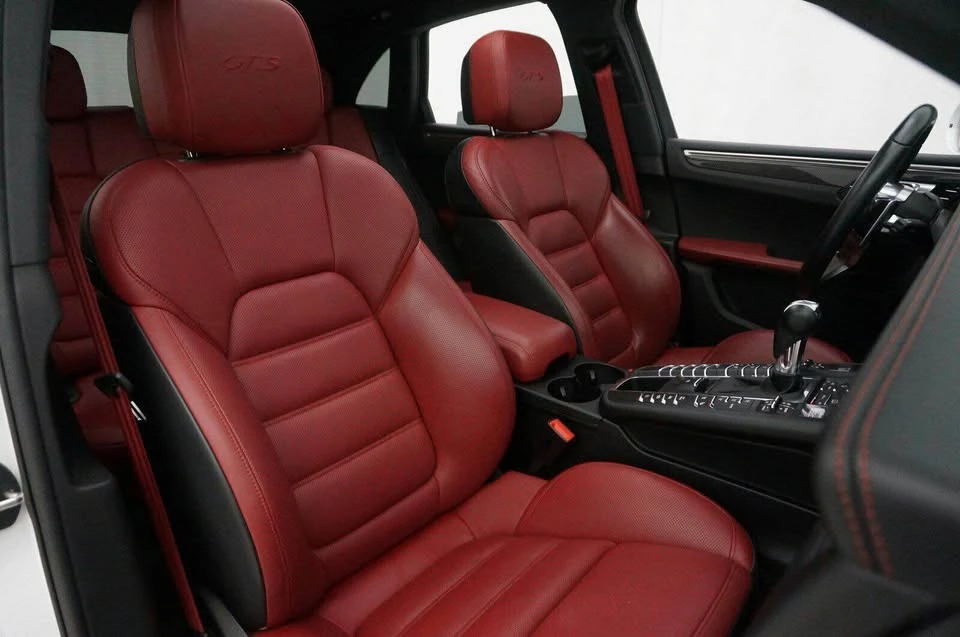 2017 Porsche Macan - Image 9 of 9