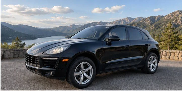 2017 Porsche Macan - Image 2 of 19