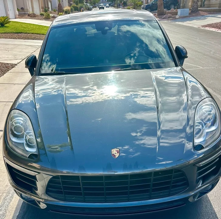 2017 Porsche Macan - Image 2 of 12