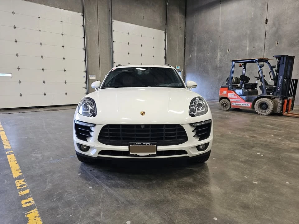 2017 Porsche Macan - Image 3 of 15