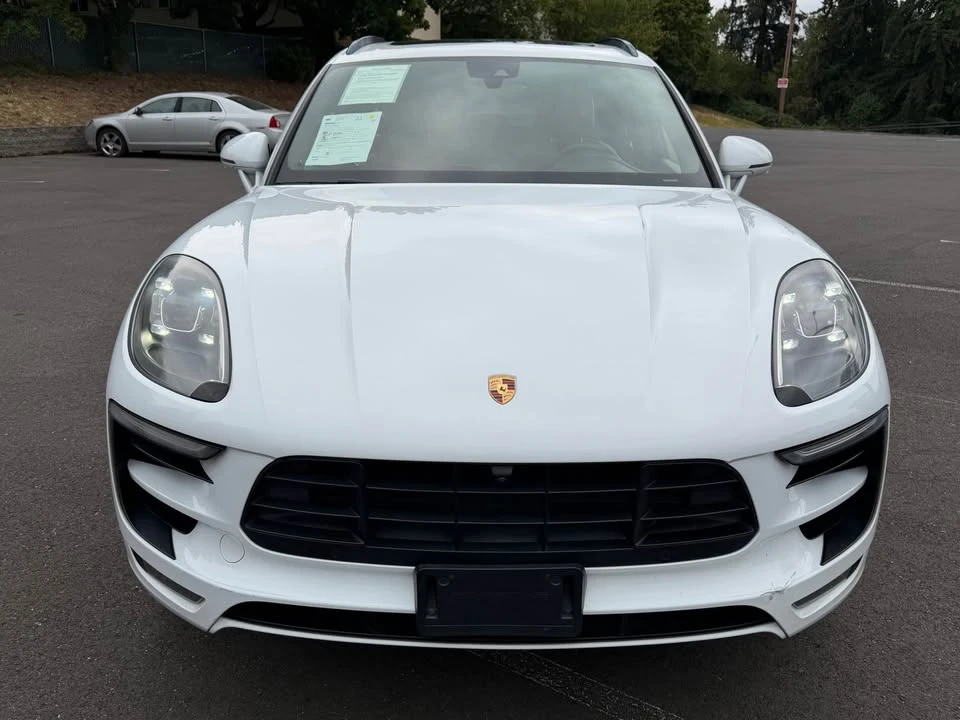 2017 Porsche Macan - Image 2 of 19
