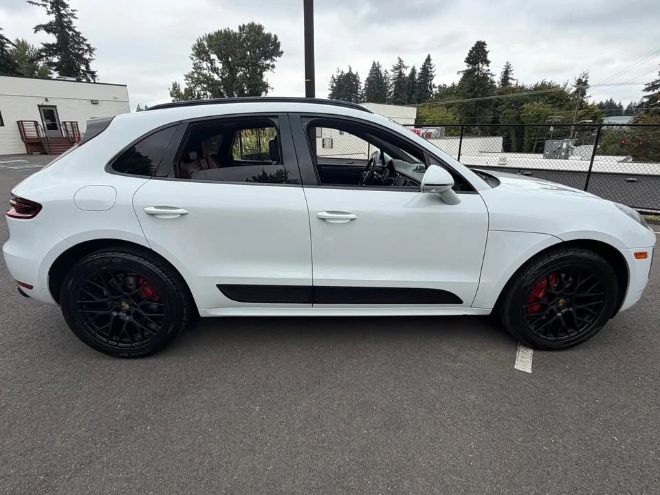 2017 Porsche Macan - Image 7 of 19