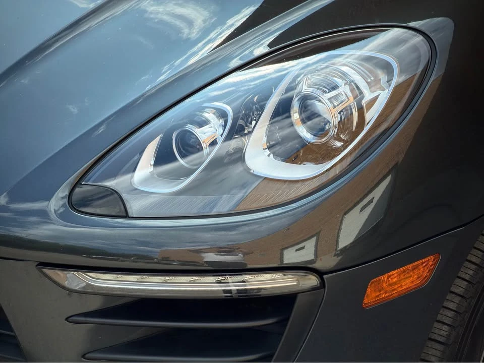 2017 Porsche Macan - Image 5 of 20