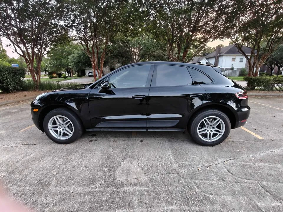 2017 Porsche Macan - Image 4 of 20
