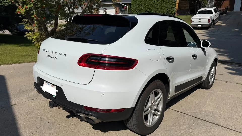 2017 Porsche Macan - Image 3 of 7