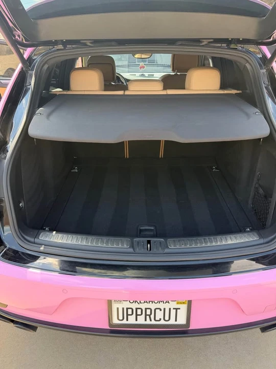 2017 Porsche Macan - Image 7 of 8